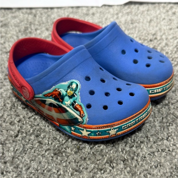 CROCS Other - Captain America Kids Clogs - Blue and Red Size 6-7 C